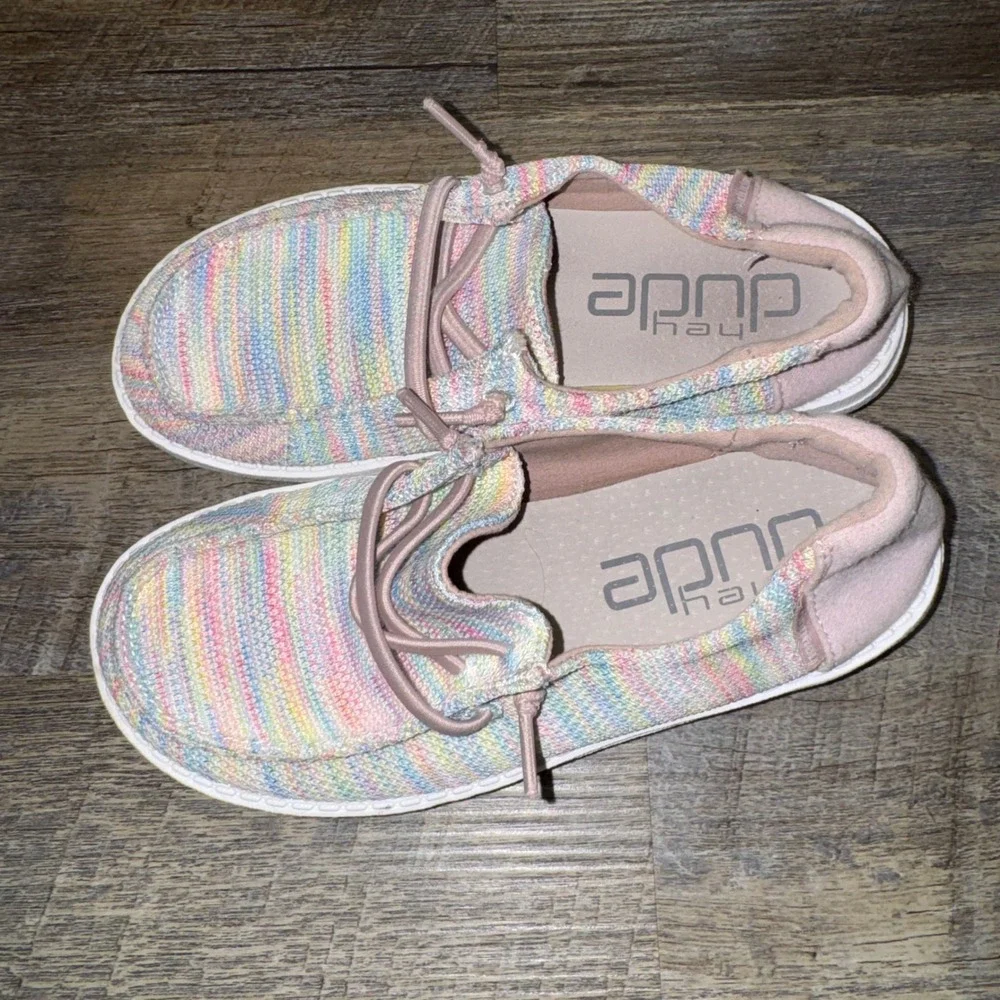 Hey Dude Wendy Youth Sox Pastels Rainbow Knit Slip On Shoes Kids Size 2